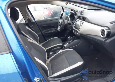 2020 Nissan Versa Sv Xtronic Cvt z USA, uszkodzony, nr VIN 3N1CN8EV2LL827588